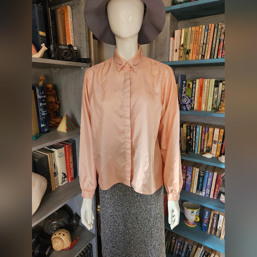 Vintage 1980s Notations Peach Silky Long Sleeve Blouse Embroidered Collar